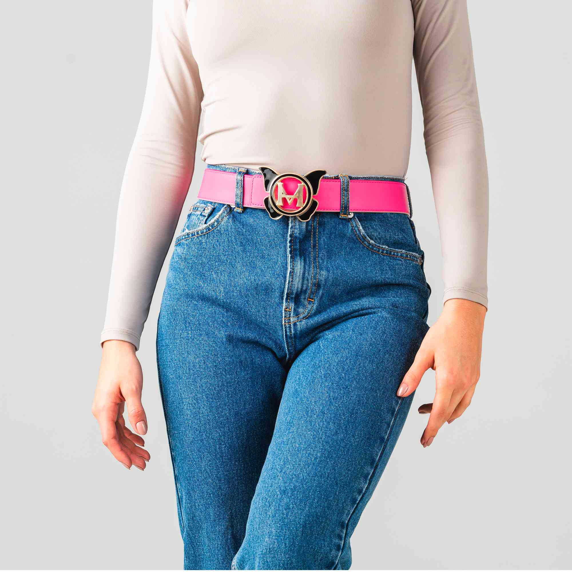 Cinturón Casual Mariposa Monograma Flamenco Beige