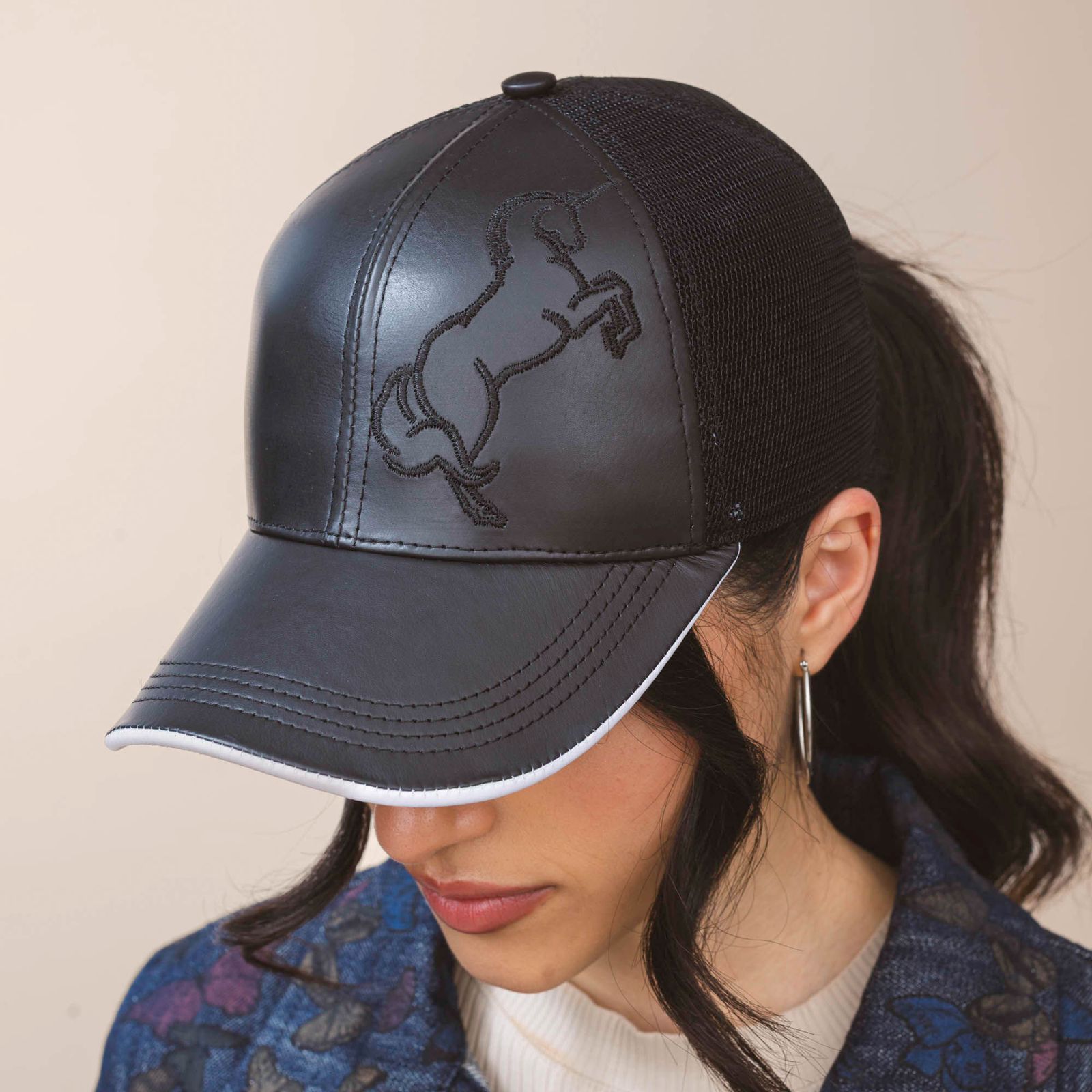 Gorra Beisbolera Unicornio Negro Milliner