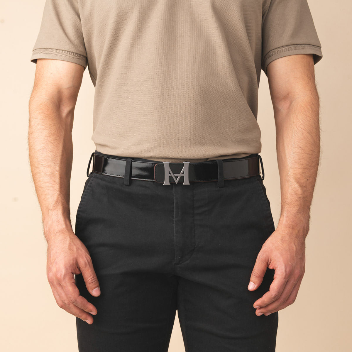 Cinturón Casual Monograma Doble Faz Negro Brillante Café