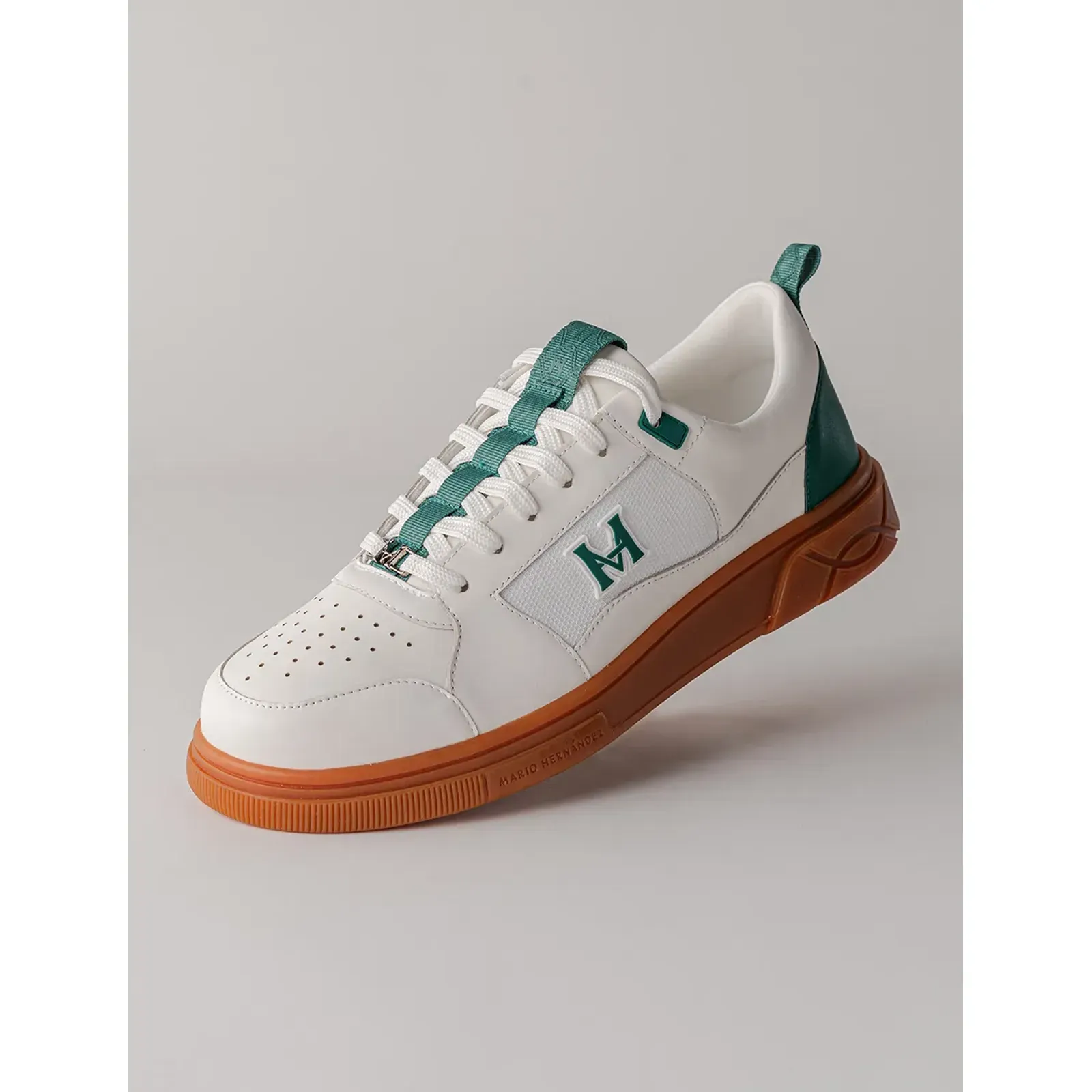 Tenis Saga F Trébol