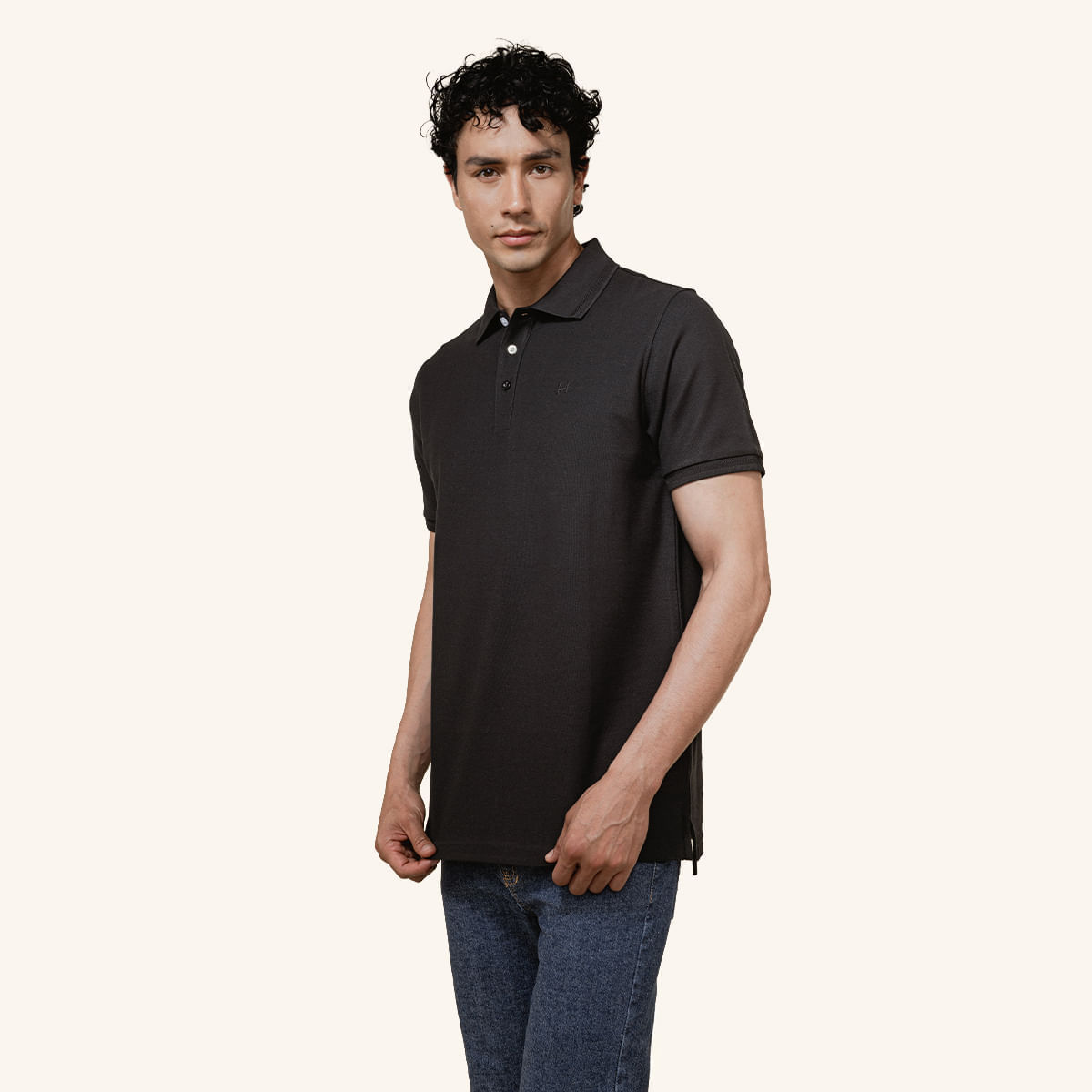 Camiseta Polo Emblema Noche Tierra Arriba