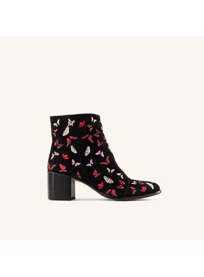 botas-alas-mariposas-rosa-gamour_1